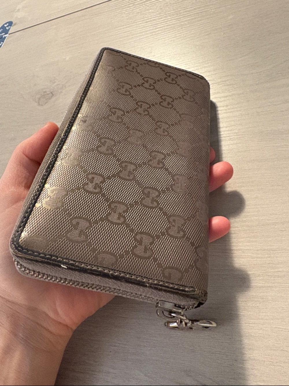Gucci Taupe Zip-Around monogram long  Wallet - Picture 13 of 15